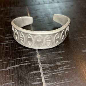 VINTAGE 1960'S EIK TINN NORWAY MODERNIST VIKING INSPIRED CUFF BRACELET Silver​
